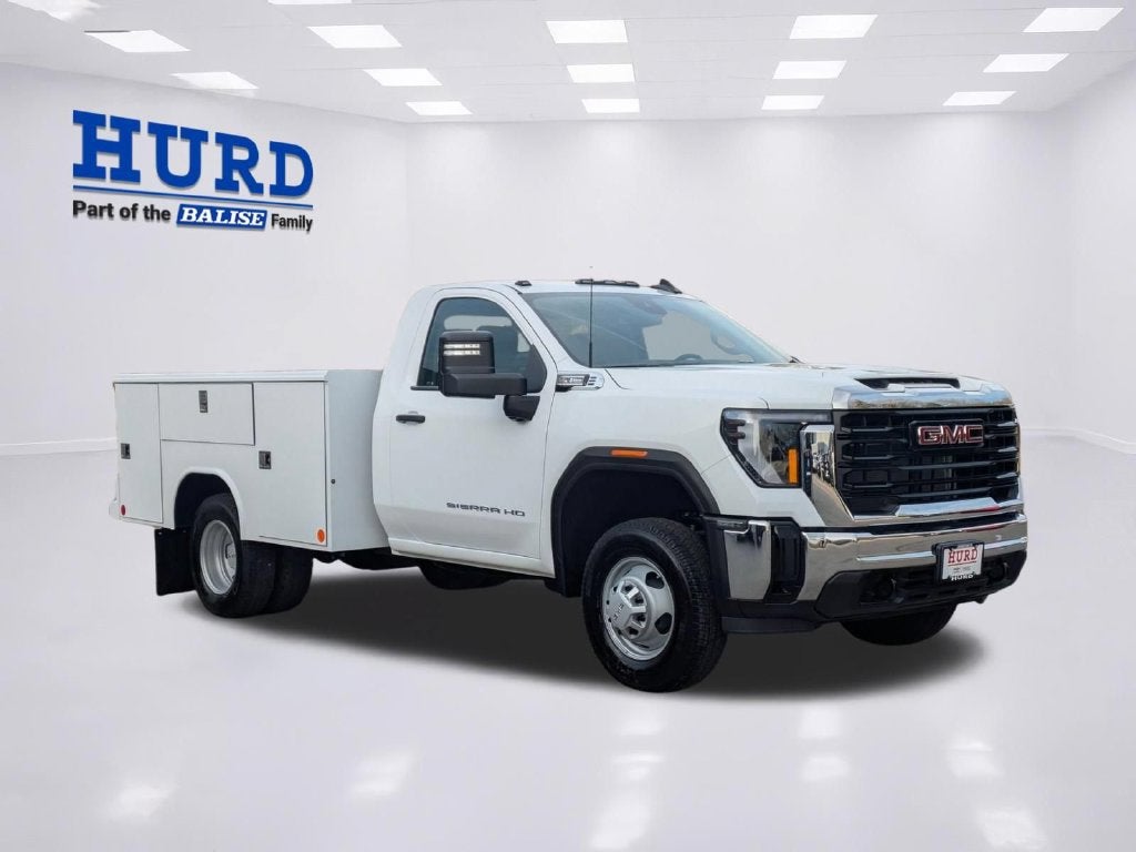 2025 GMC Sierra 3500 HD Chassis Cab