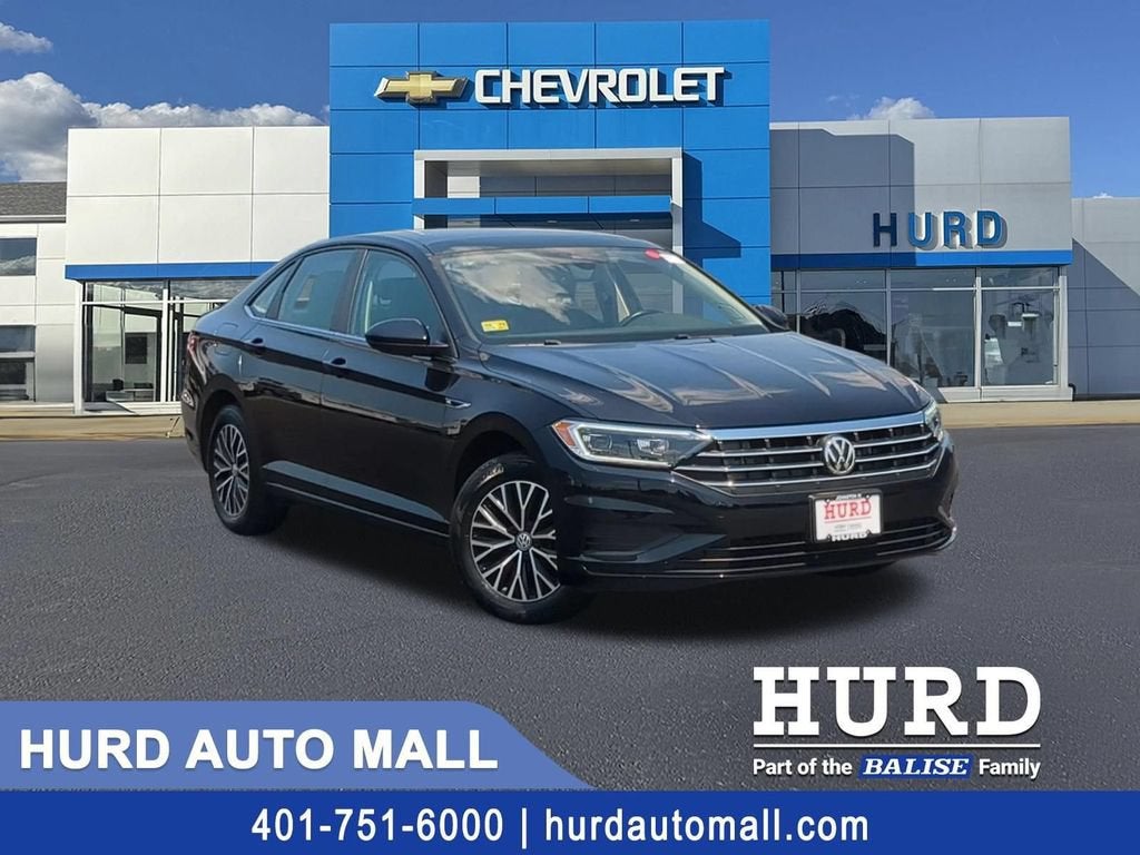 2019 Volkswagen Jetta 1.4T SEL in Black — front three-quarter view
